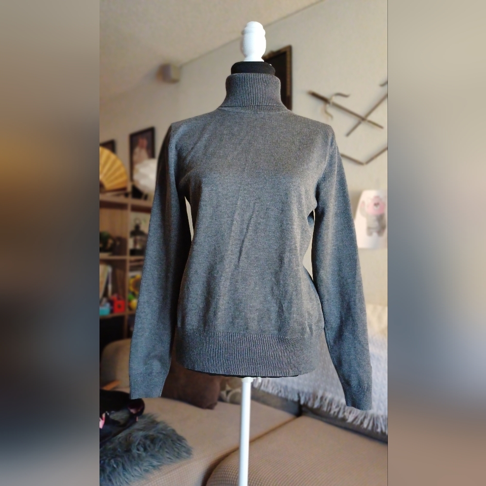 New, never used sweater.